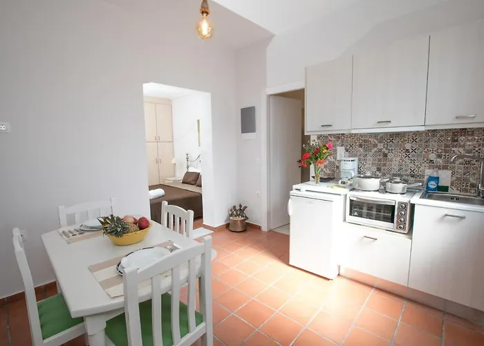 Skourari Galini Szkutári